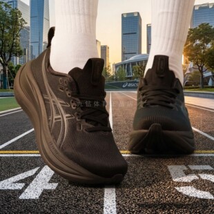 1012B917 ASICS亚瑟士GEL 回弹运动鞋 28女子宽楦跑步鞋 001 NIMBUS