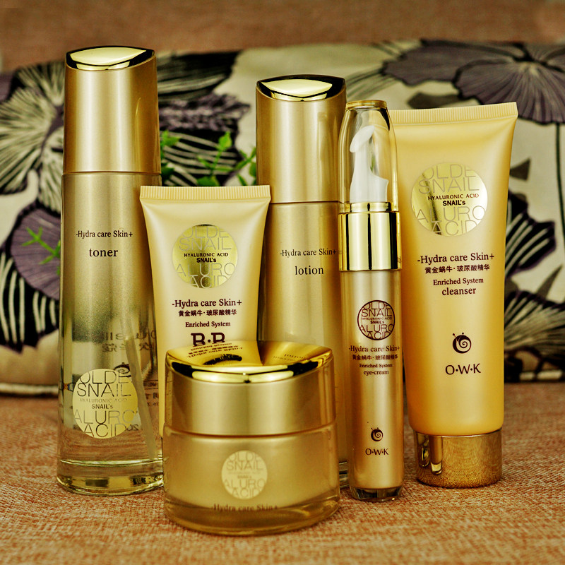 欧华蔻黄金蜗牛护肤品套装玻尿酸精华保湿柔肤水补水乳洁面乳眼霜