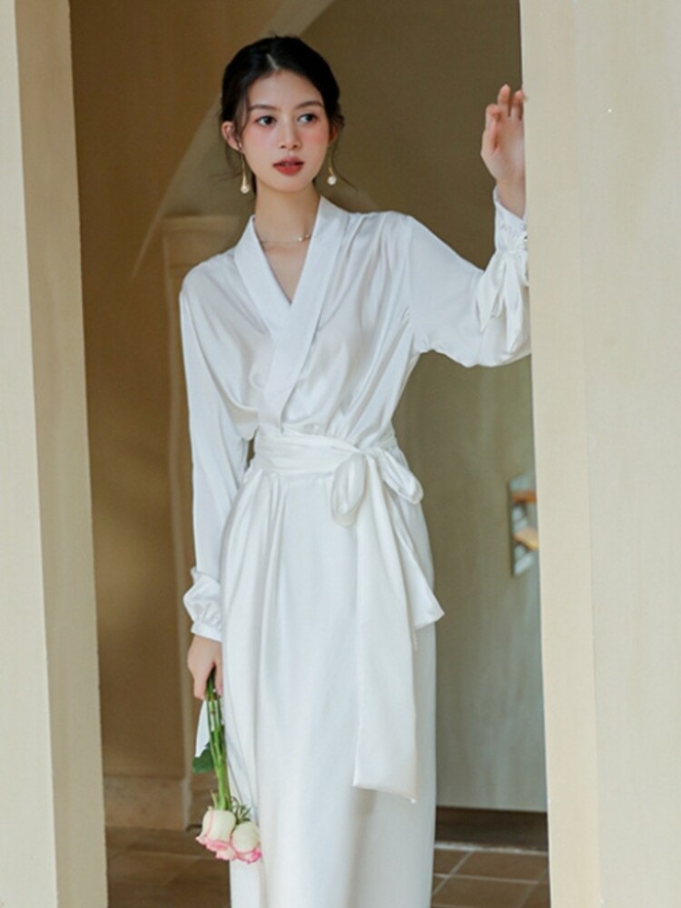 TESS WEDDING MORNING GOWN FEMALE BRIDE AUTUMN WINTER 2025 NEW LUXURY NIGHTGOWN RED PAJAMAS MORNING SHOOT DRESS