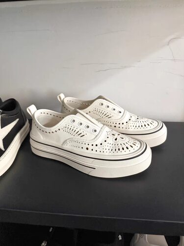 年诗歌兰2025早秋新款真皮女鞋厚底洋气半拖鞋女鞋休闲鞋小白鞋