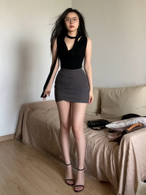 纯欲风女夏季款包臀西装料褶皱防走光短裤高腰显瘦气质短裙半身裙
