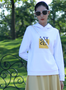 白领白色带帽印SAY字母长袖暖手兜卫衣 WEIYI21-201