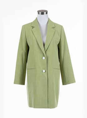 白领牛油果绿弹力仿麻西服领两粒扣七分袖大上衣TLFM20-650