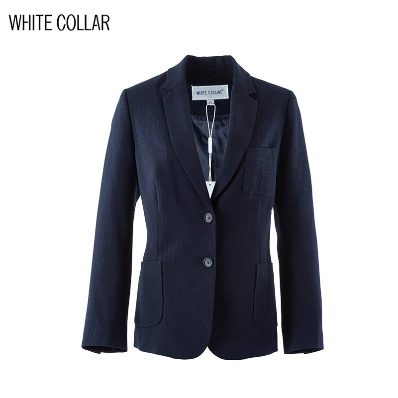 白领两粒扣后开叉贴兜长袖上衣