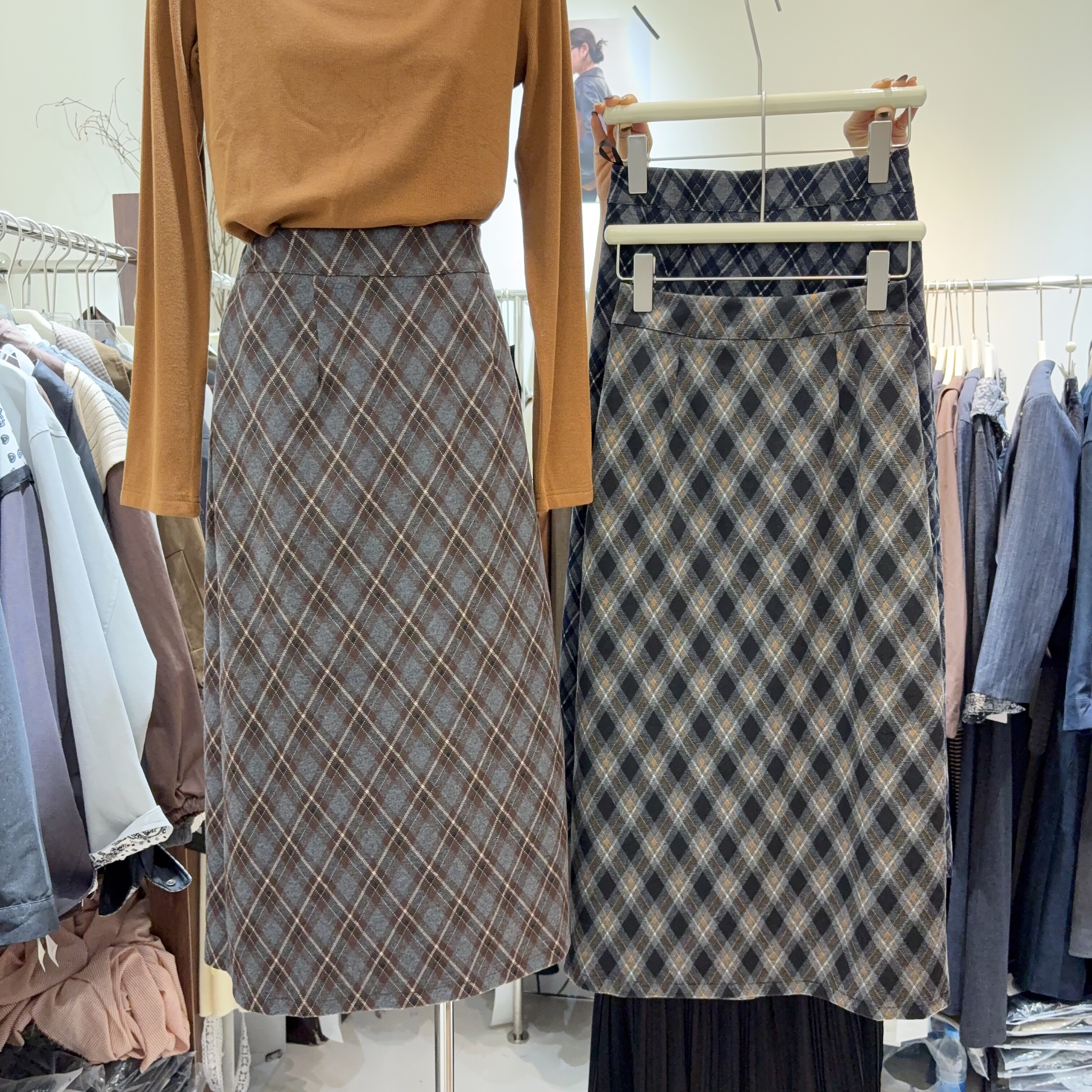 韩国欧尼秋冬磨毛呢子格纹半身裙女收腰直筒裙A字裙后开叉中长裙