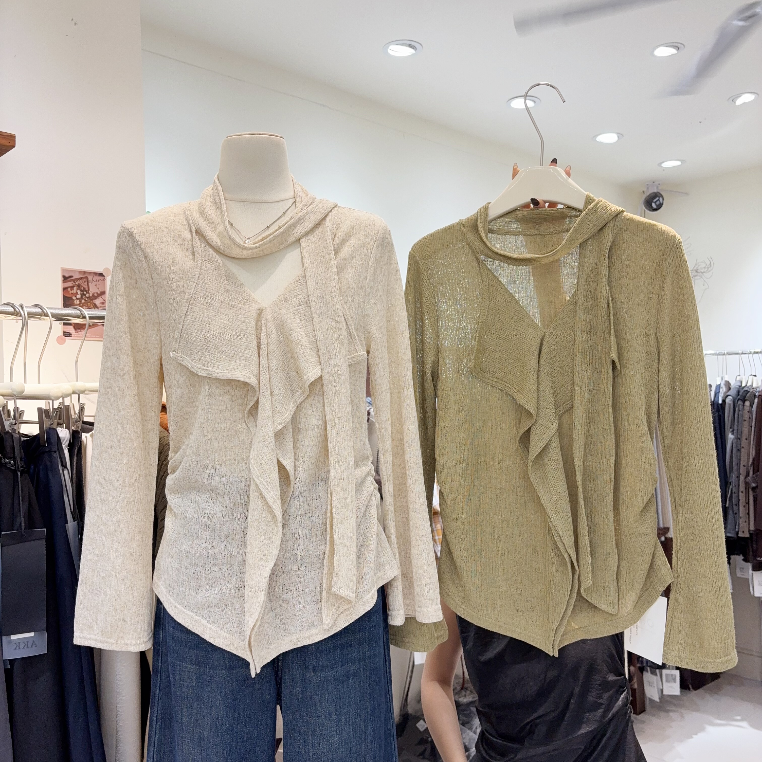 韩版潮不规则修身别致飘带收腰短款V领长袖上衣荷叶边衬衫女显瘦