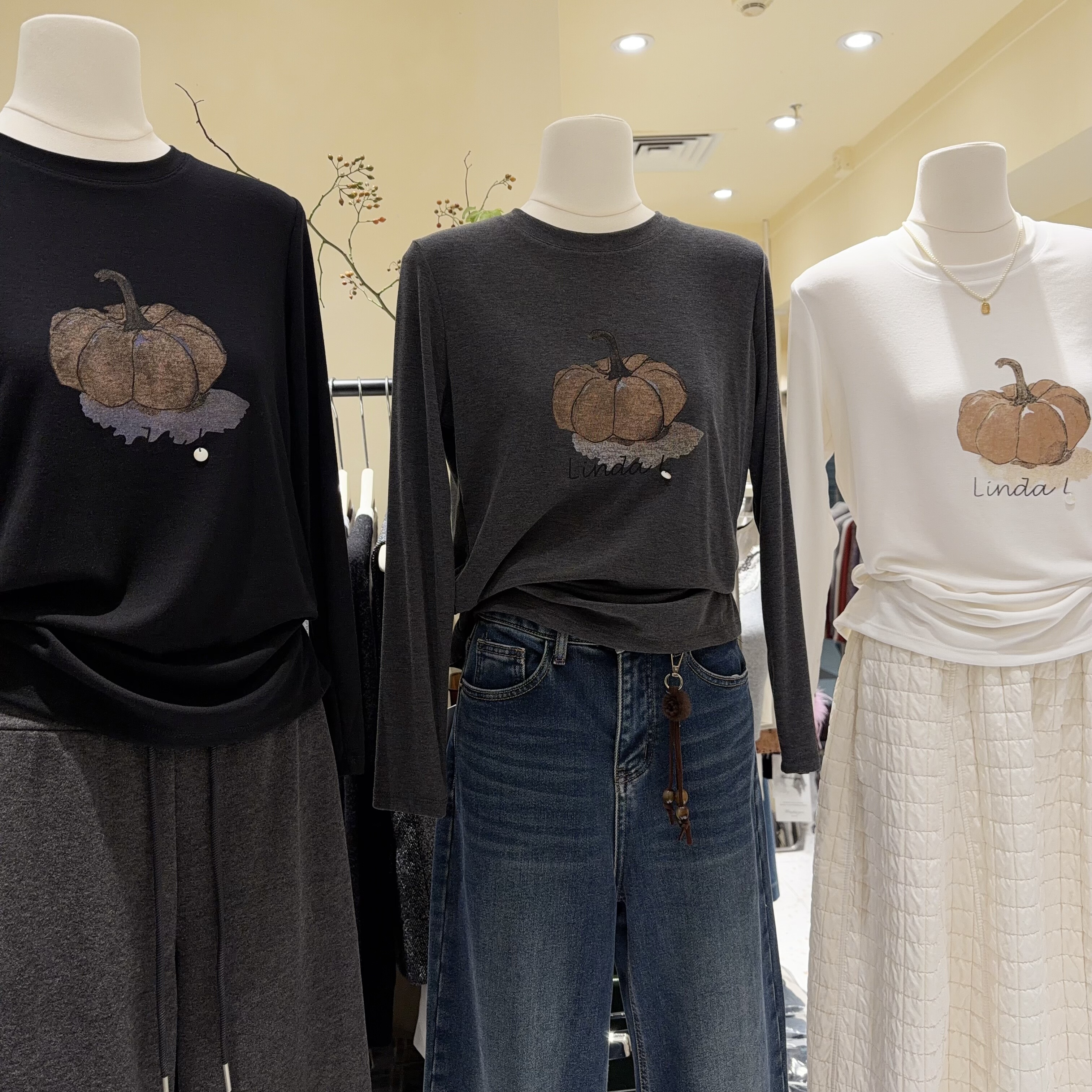 自留推荐！亲肤莱塞尔长袖T恤女宽松圆领卡通印花打底衫女上衣