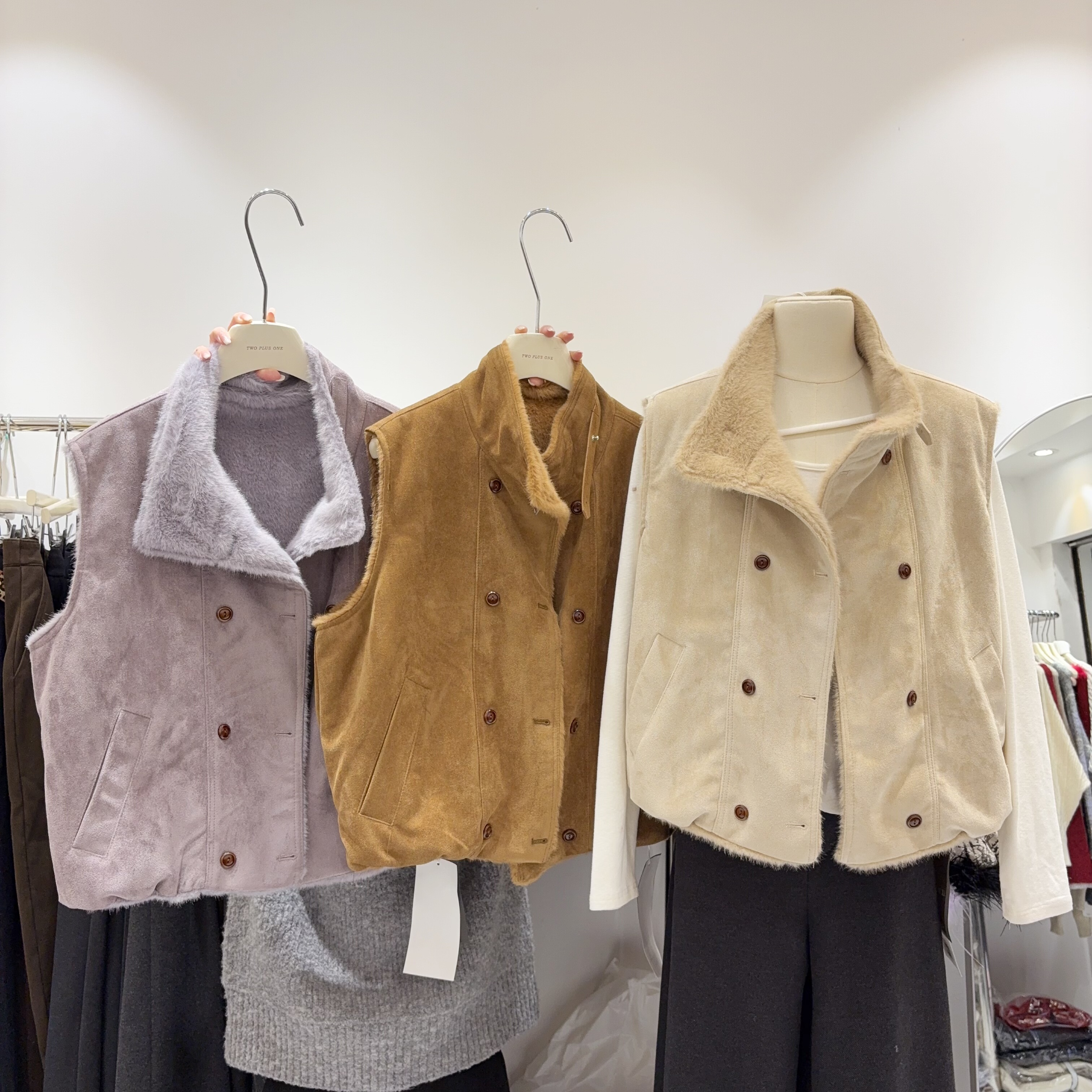 年末新款外套！保暖立领双排扣麂皮绒毛毛马甲外套女加厚坎肩背心,女装/女士精品,马夹,淘宝优惠券,粉丝福利购,淘宝优惠卷