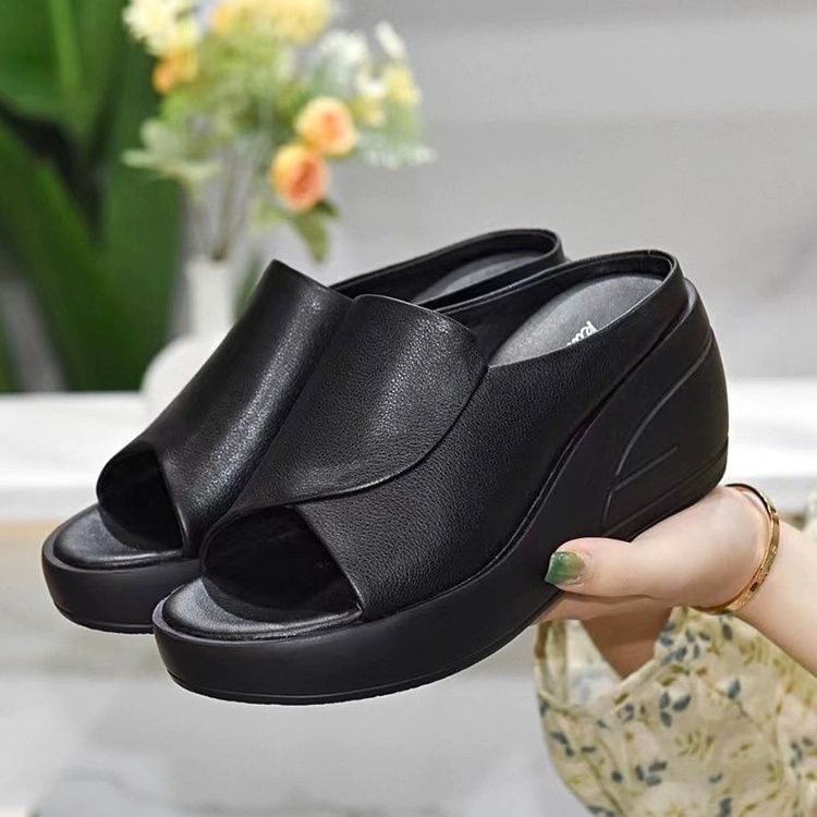 真皮厚底凉鞋女2025年夏季新款松糕软底增高轻便外穿鱼嘴妈妈拖鞋