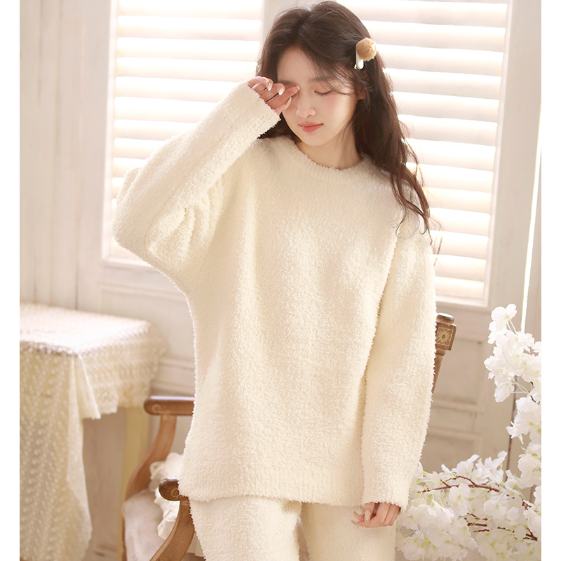 甜美纯色软绵绵半边绒睡衣女秋冬加绒加厚保暖珊瑚绒家居服套装