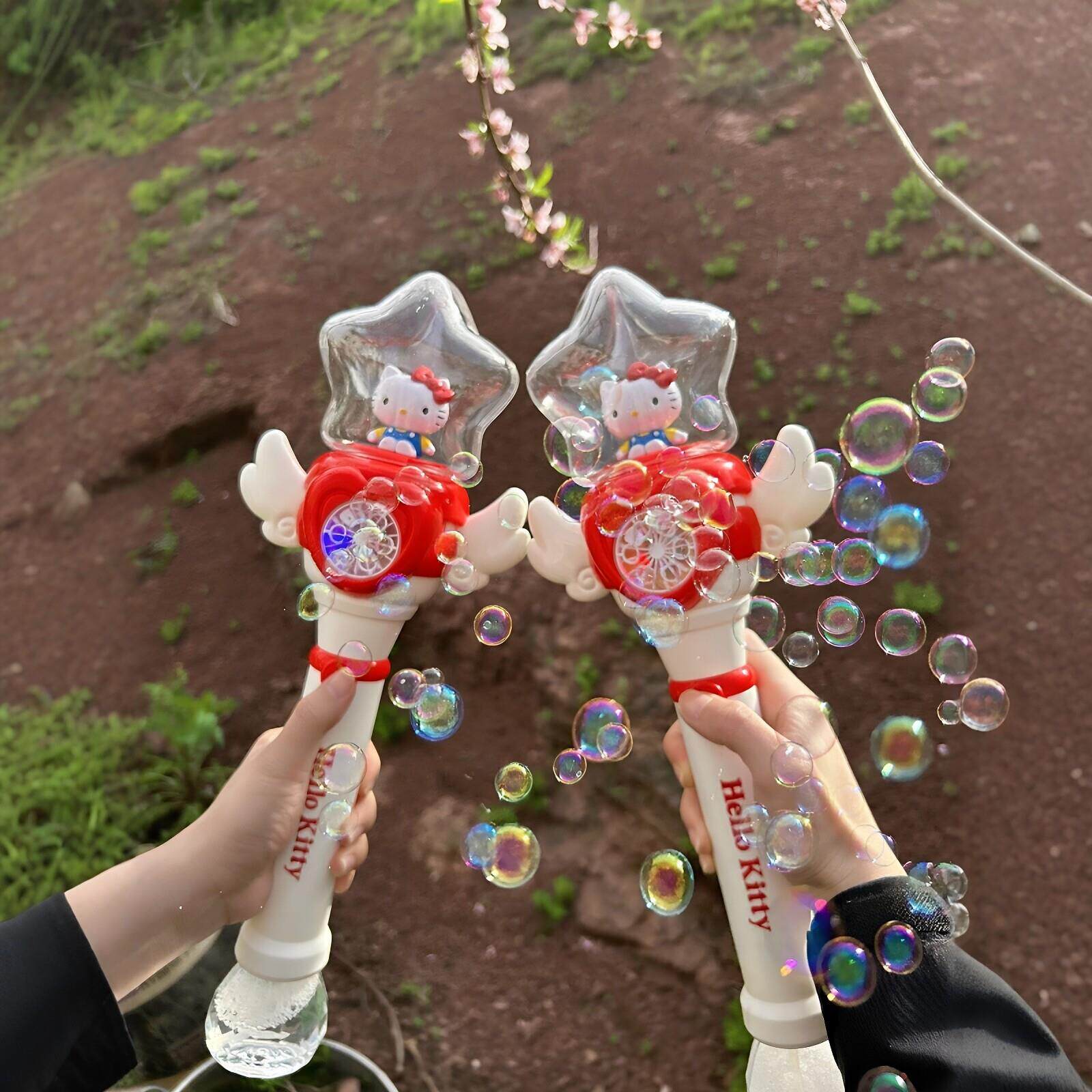 可爱kitty猫爱心魔法棒泡泡枪多孔发光电动吹泡泡机520送女友礼物