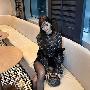 圆领雪纺衫 宁芙心心 黑丝绒蝴蝶结长袖 性感俏皮 上衣 原创设计