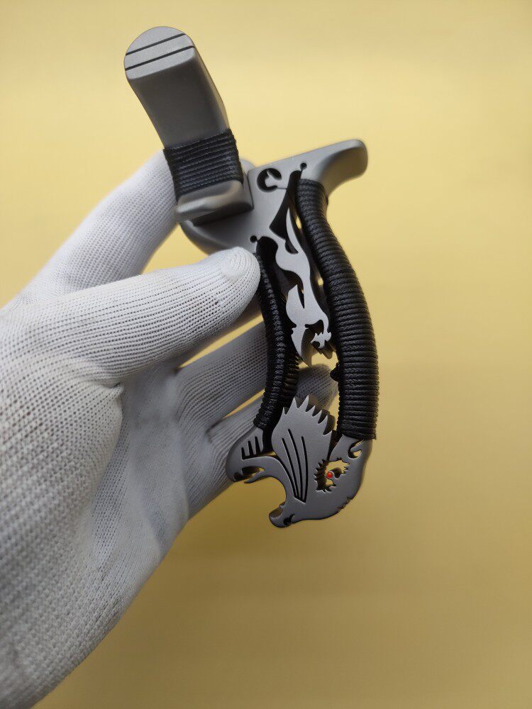 高端tc21钛合金扁皮弹弓屋脊撑头卡缝弓战斧定制快压免绑私人订制