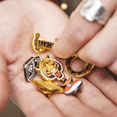 马登工装 复古vintage仿珐琅蝴蝶扣胸针阿美咔叽徽章玩物配饰 美式