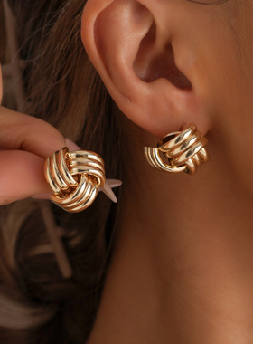 欧美饰品轻奢时尚ins风规格高级交错耳饰网红缠绕盘旋耳钉女首饰