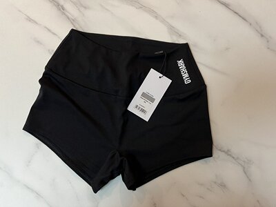 特价(1)现货GYMSHARK,ALPHALETE等国外大牌女款特价仅限一件!!