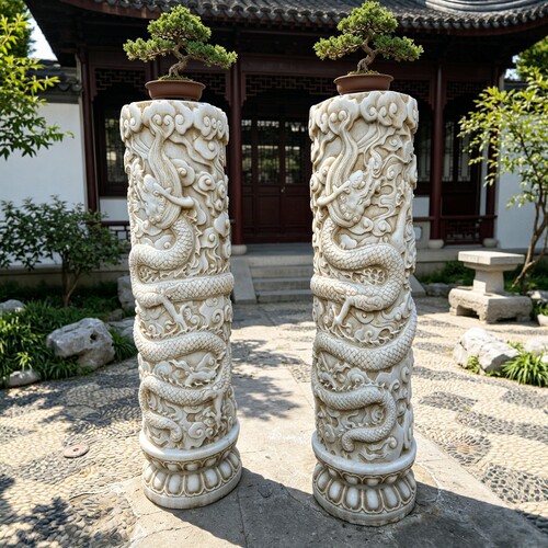 汉白玉复古做旧盘龙石柱雕刻摆件