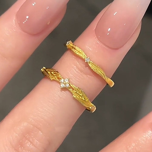 精致中古风闪钻拉丝金戒指