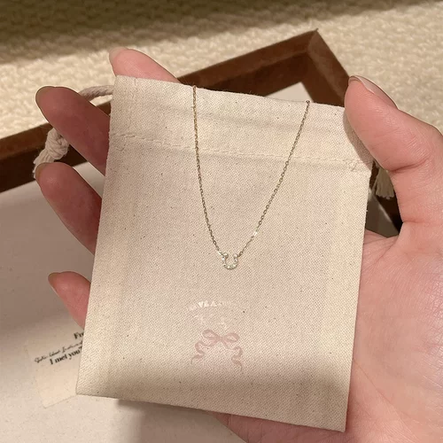 精致小马蹄u型迷你吊坠项链