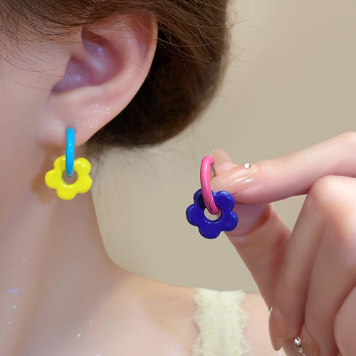 多巴胺撞色花朵耳环气质