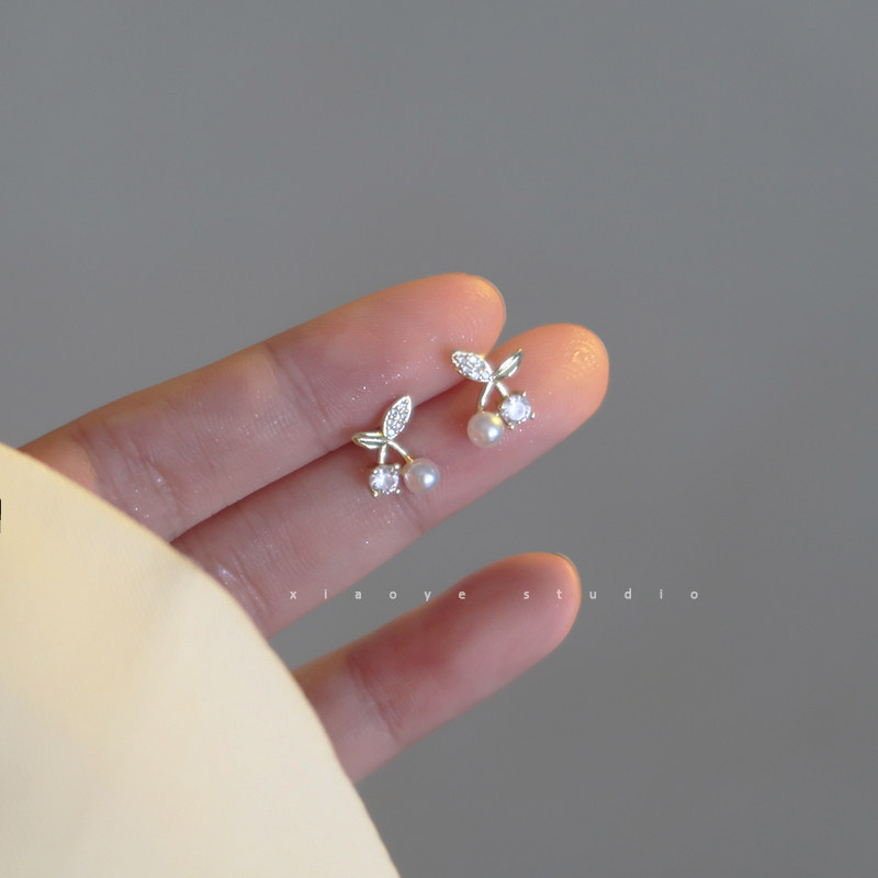 少女心樱桃耳钉925纯银耳环镶钻珍珠耳饰品小众设计感2021新款潮