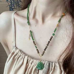 新中式奇楠沉香毛衣链搭配碧玉色万能链吊坠圆珠项链复古设计款女