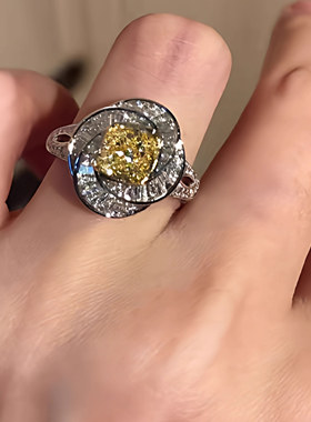 「鎏晶星芒」小众镶钻几何纹戒指轻奢个性高级感小众螺旋开口指环