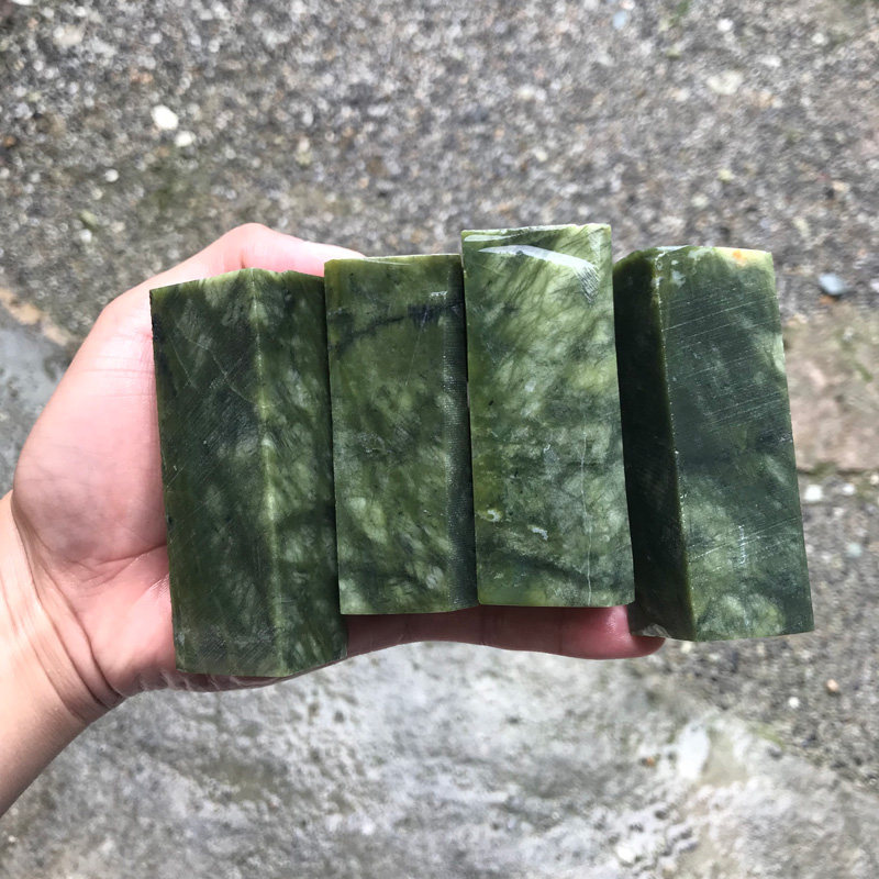 天然蛇纹青玉石原料墨青原石毛料玉器大块石材奇石假山鱼缸摆件