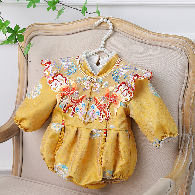 中国风一周岁礼服女宝宝唐装