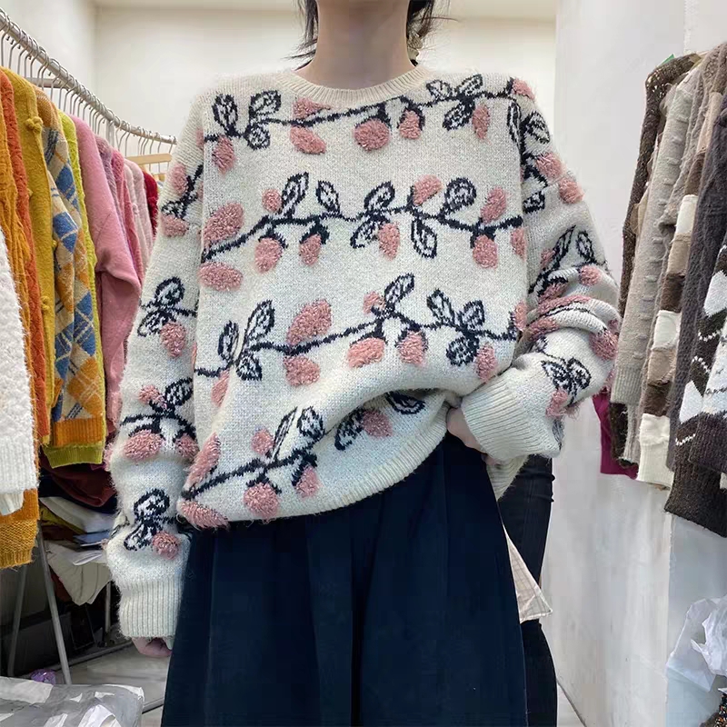 2025秋冬潮品设计简约风韩系提花毛衣女
