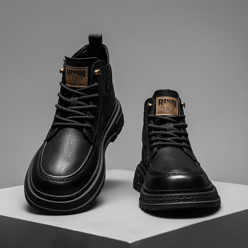 高帮黑色马丁靴男秋季软底休闲鞋子男款中帮皮靴英伦增高男鞋靴子