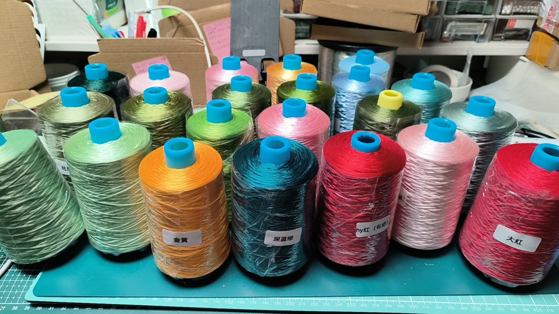 3股丝绒线  200克小胖卷丝绒线 缠花线 花枝线 组装线,特色手工艺,其他,淘宝优惠券,粉丝福利购,淘宝优惠卷