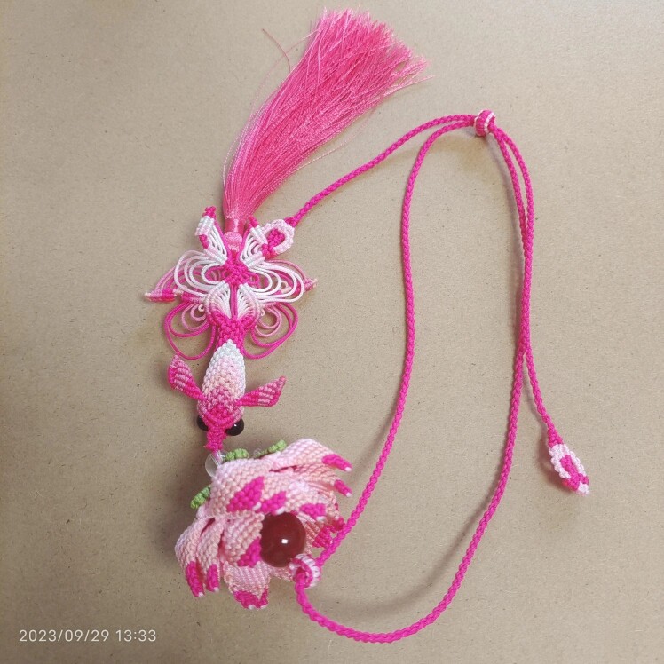 中国结艺手工编织莲花车挂件材料包成品莲年有鱼