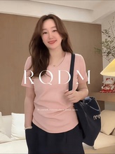 大码女装2025新款夏季胖妹妹螺纹水滴鹅蛋领正肩短袖T恤显瘦上衣