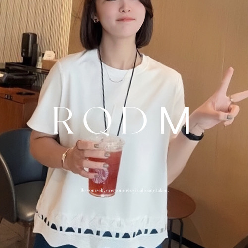镂空蕾丝拼接下摆正肩短袖T恤女
