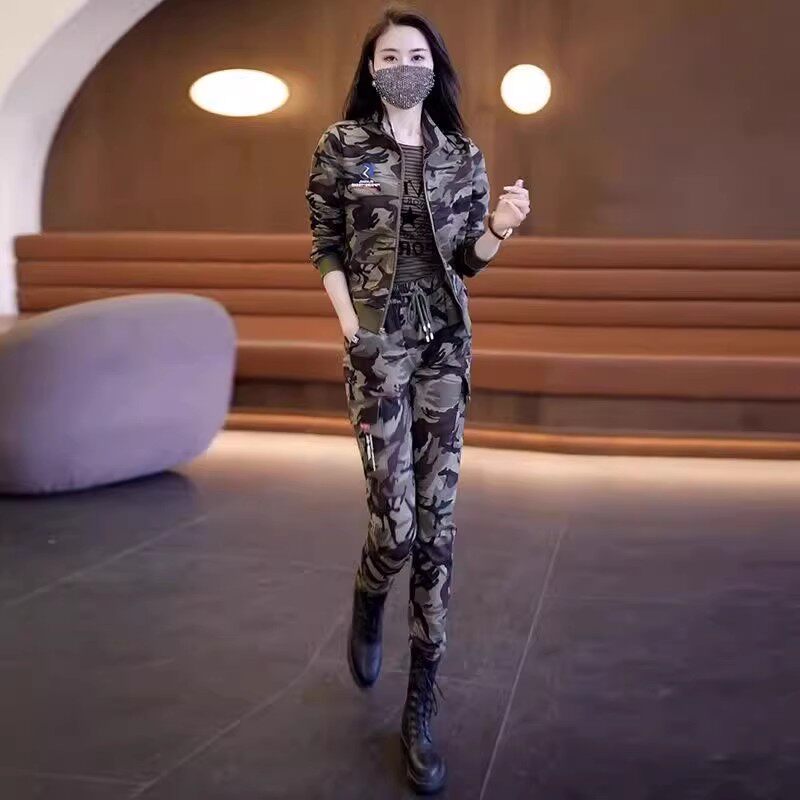 气质休闲外套T恤裤子三件套