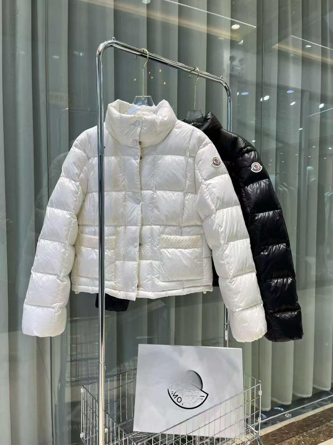 蒙口诺威MOKCNOVE羽绒服2025冬上新编织饰边短款羽绒服女款外套