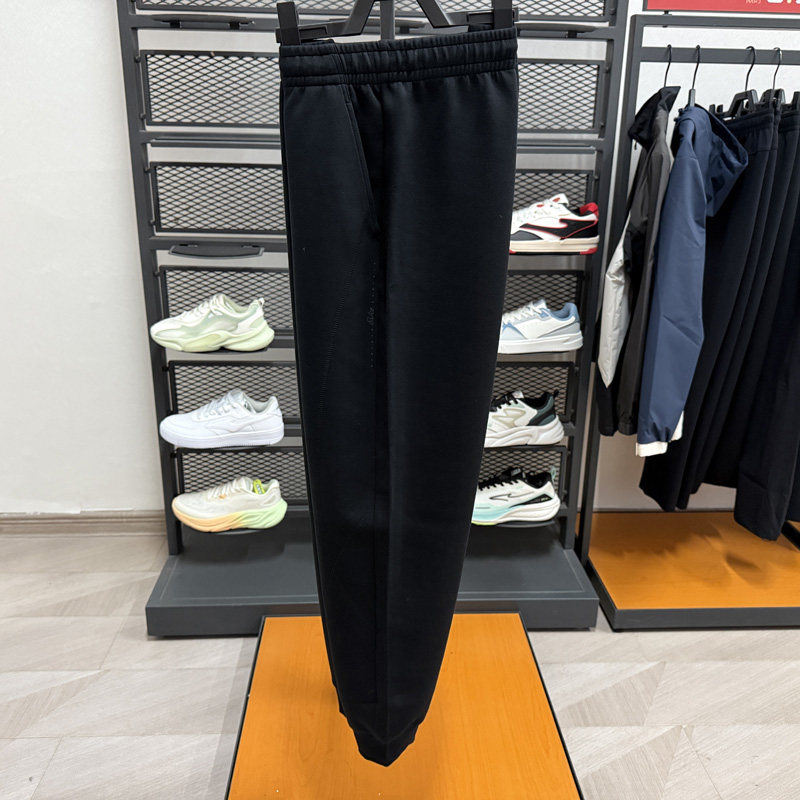 鸿星尔克女裤运动裤2026春季新款舒适收口针织九分裤12226102051