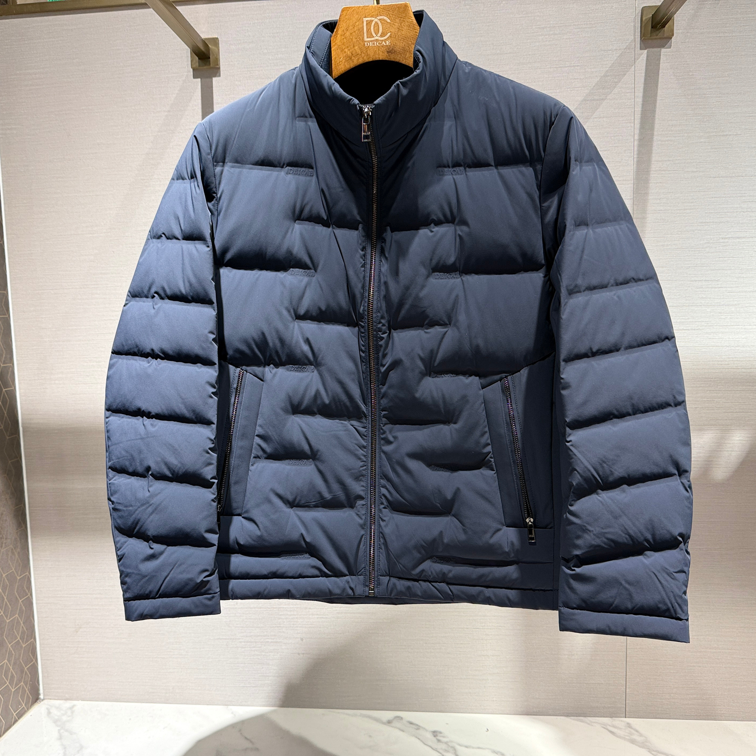 迪赛DEICAE专柜正品秋冬新款男士休闲羽绒服保暖外套 683131485