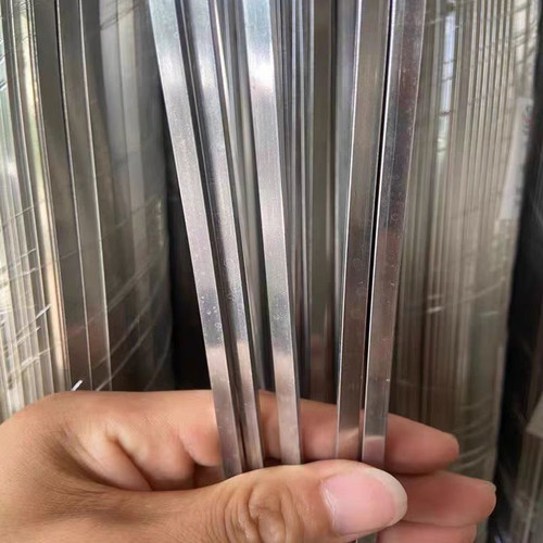 304不锈钢扁钢精密切割