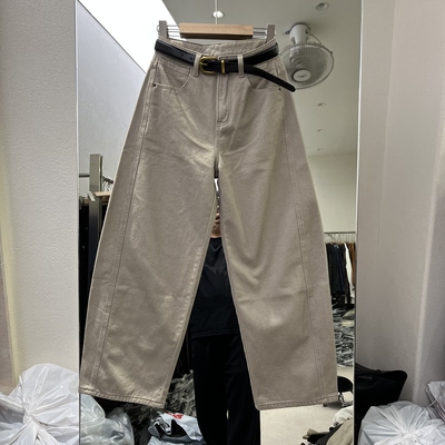实体店同款2026秋冬新款女士高腰搭配腰带阔腿弯刀牛仔裤欧货长裤