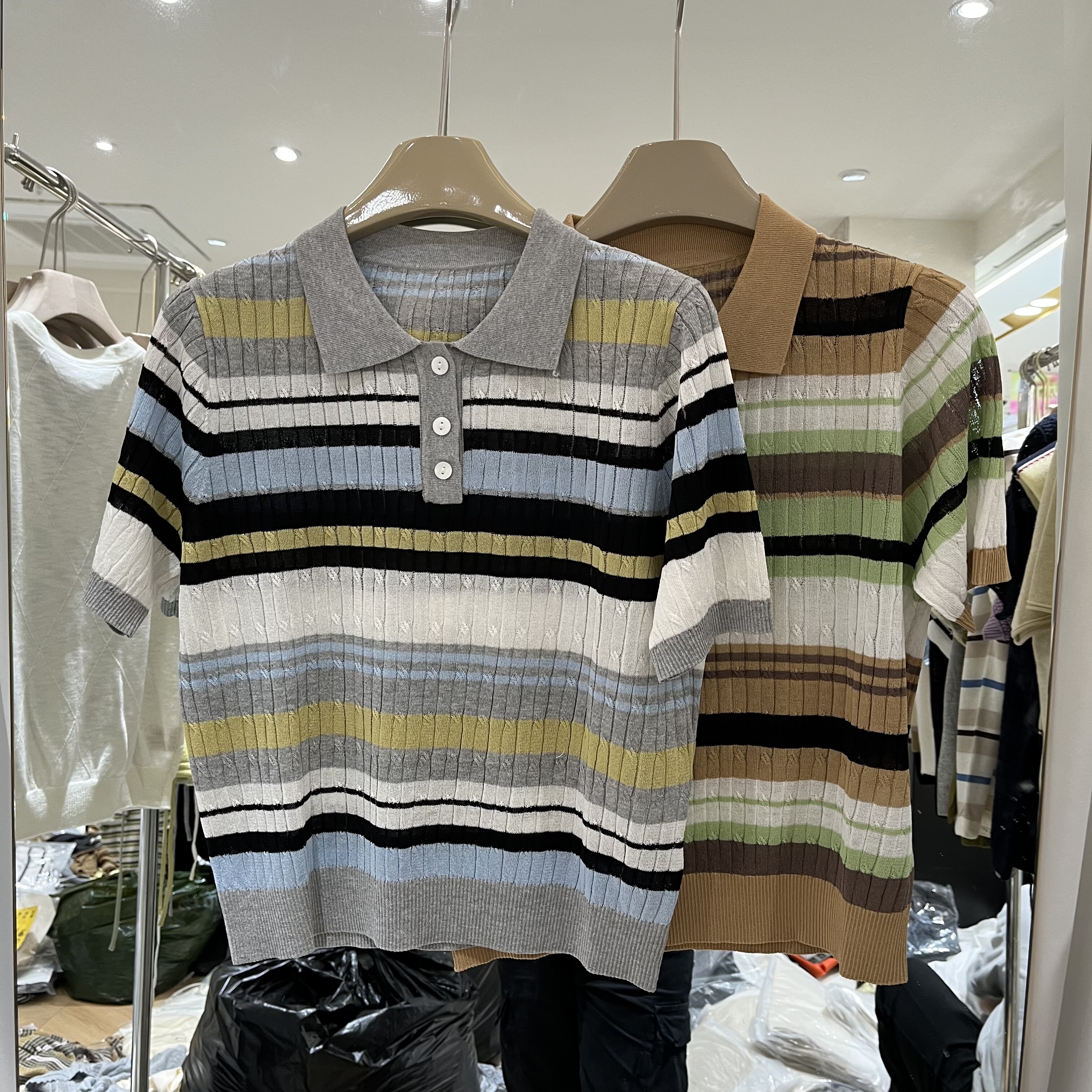 欧洲站2026春夏新款女士翻领麻花纹拼色珍珠麻短袖欧货时尚针织衫