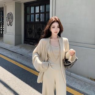 林子涵2025年新款懒人沙冰三件套天丝亚麻老钱风开衫背心阔腿裤