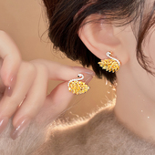 金色锆石小天鹅耳钉女独特绝美耳环轻奢高级感气质耳饰2025年新款
