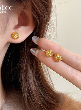 金色拉丝精致小巧方糖耳钉女2026新款爆款轻奢高级感气质大气耳饰