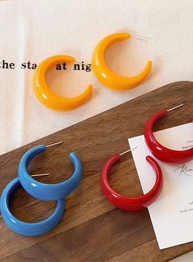 多巴胺圆C耳环女高级感轻奢耳钉蓝色耳坠复古港风方圆脸红色耳饰