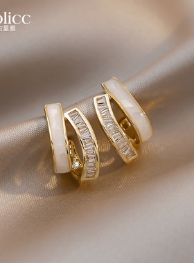 耳钉女轻奢高级感气质大气耳环2026年新款爆款纯银针精致耳饰耳夹