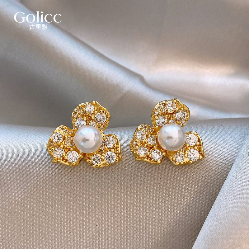 金色满钻珍珠花朵耳环女轻奢高级感耳钉独特漂亮耳饰2026新款爆款