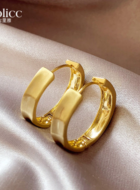 古里雅金色拉丝圈圈耳环女轻奢高级感耳钉2026新款耳饰方圆脸耳圈