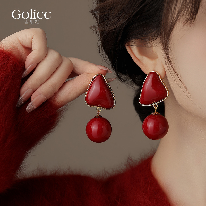 红色不规则夸张大珍珠耳坠耳环